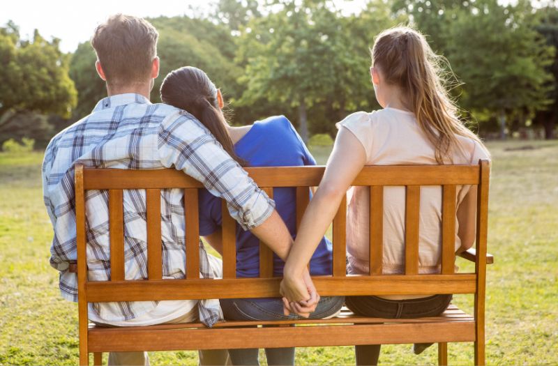 Comment piéger un mari infidèle ? Dossier complet