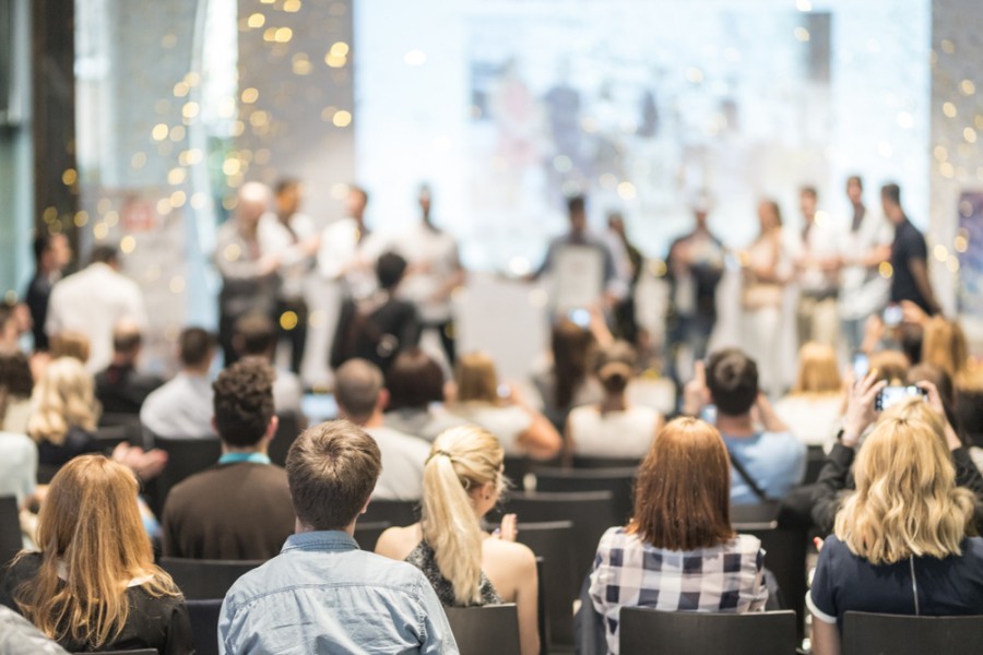 La Cohesion D Equipes Grace Au Seminaire D Entreprise Becherel Com La Cohesion D Equipes Grace Au Seminaire D Entreprise Becherel Com